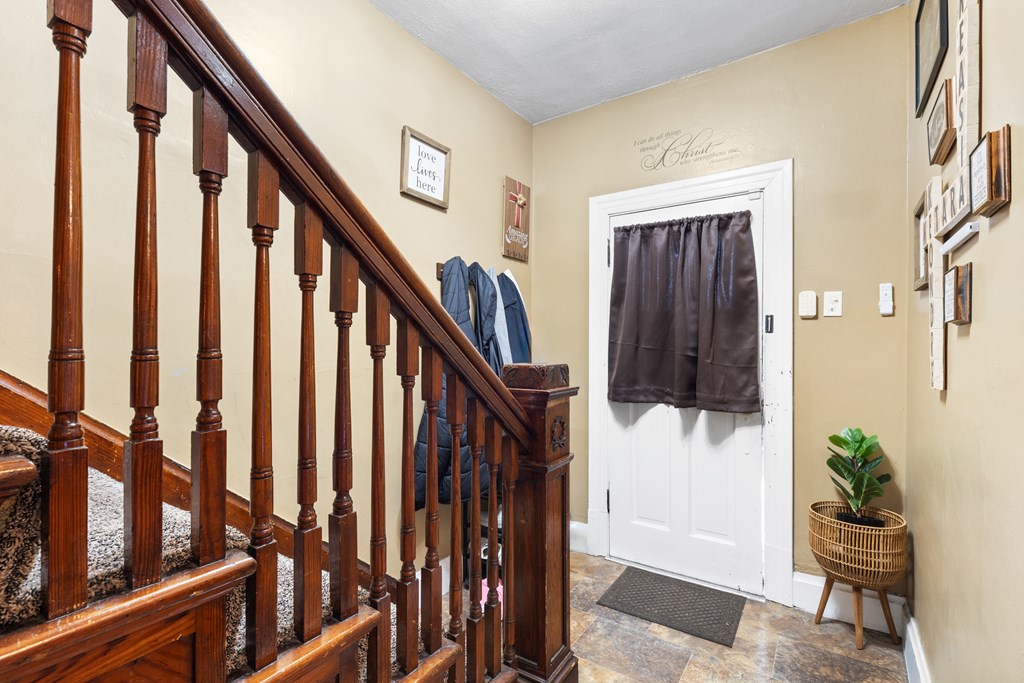 Gallery Image 13