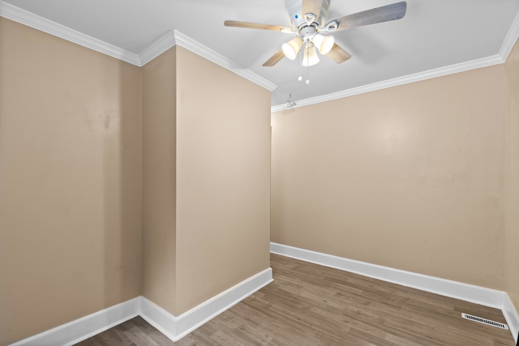 Gallery Image 19