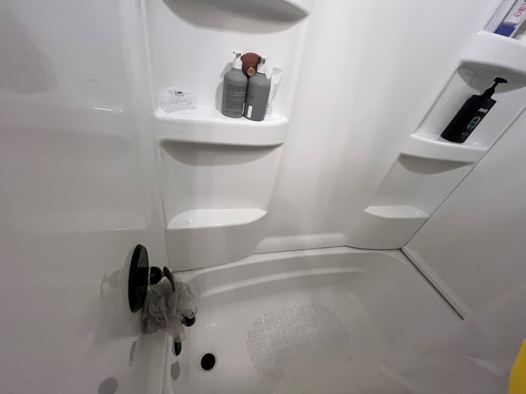 Gallery Image 21