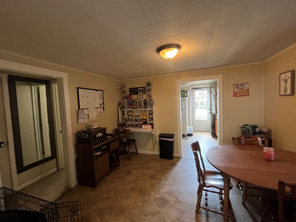 Gallery Image 37
