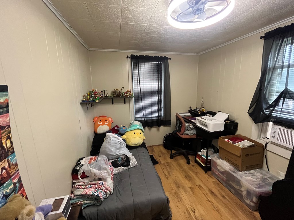 Gallery Image 43