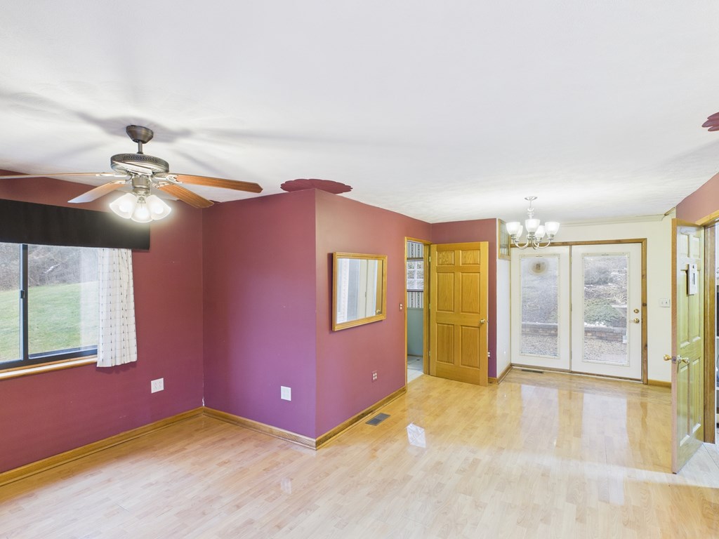 Gallery Image 19