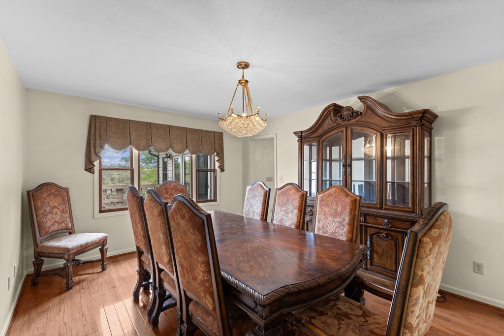 Gallery Image 13