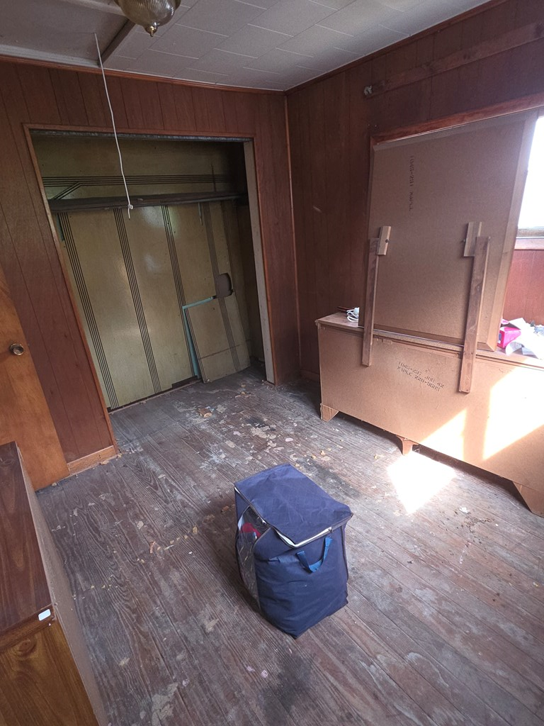 Gallery Image 16