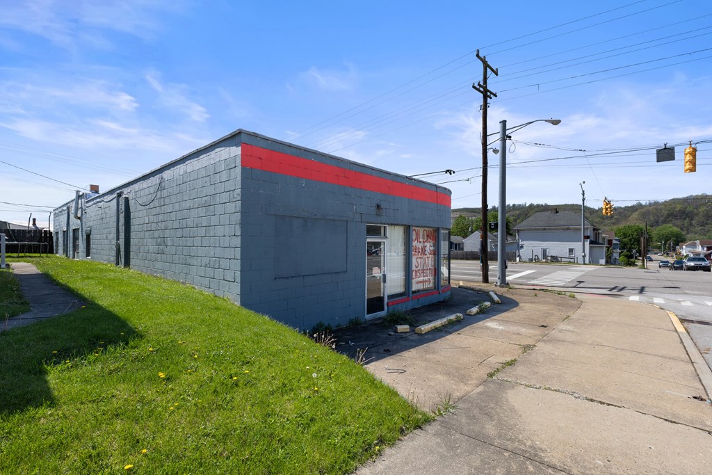Gallery Image 15