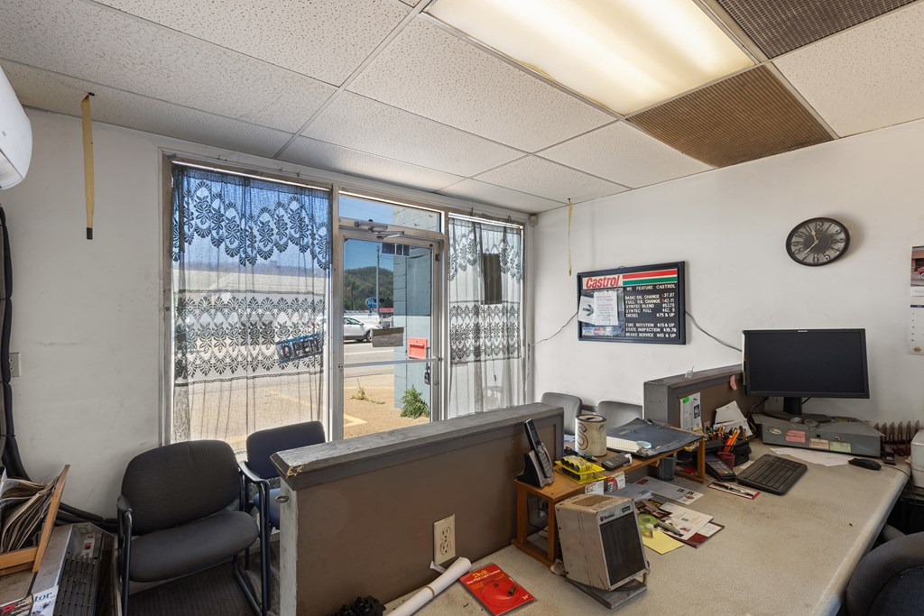 Gallery Image 6
