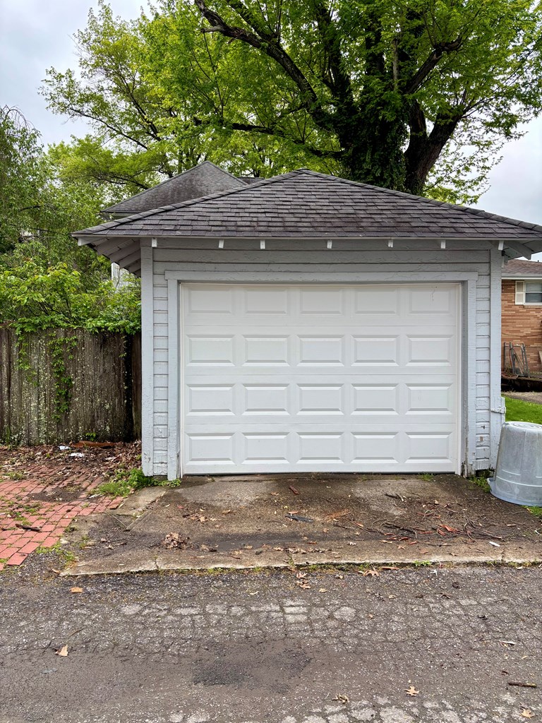 Gallery Image 15