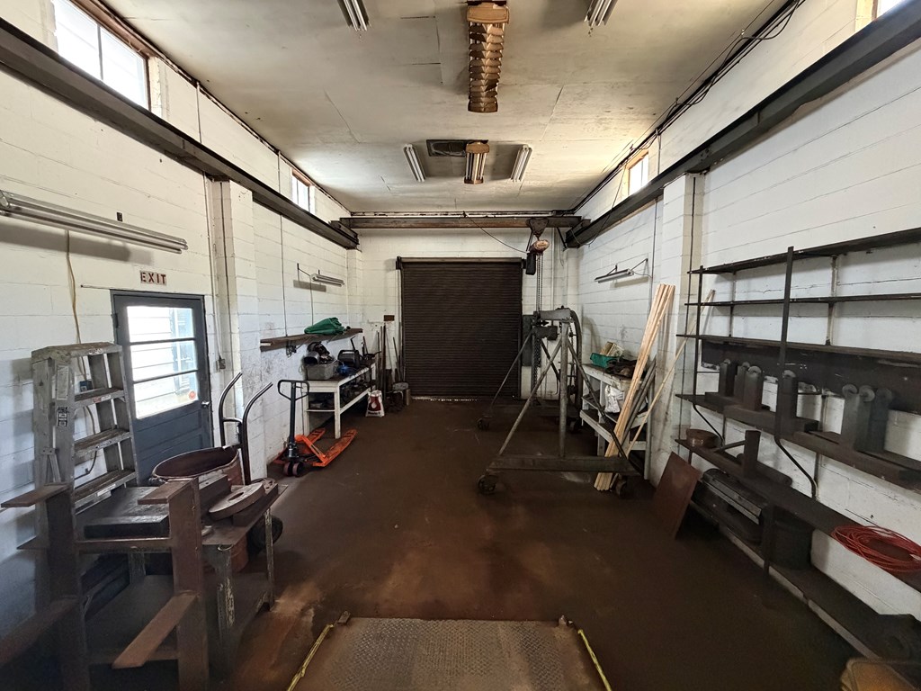 Gallery Image 15