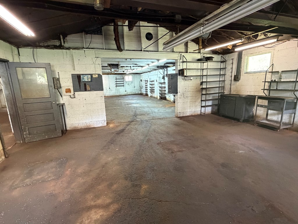 Gallery Image 18