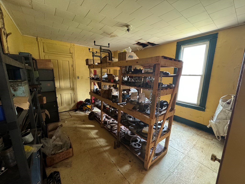 Gallery Image 30