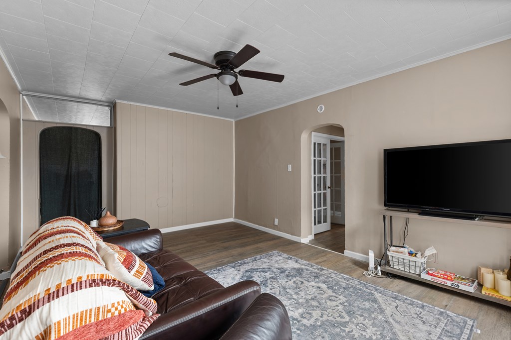 Gallery Image 10