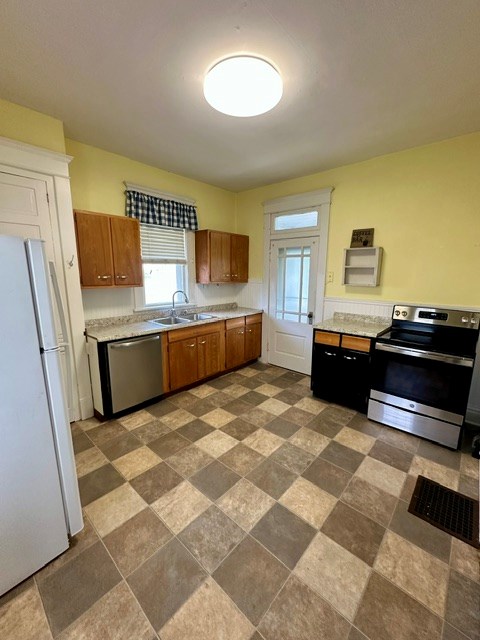 Gallery Image 15