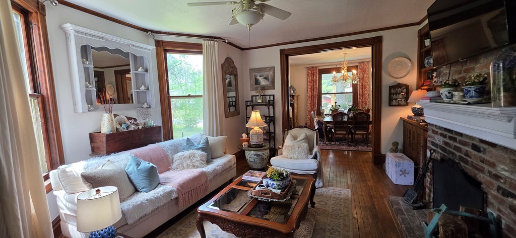 Gallery Image 15