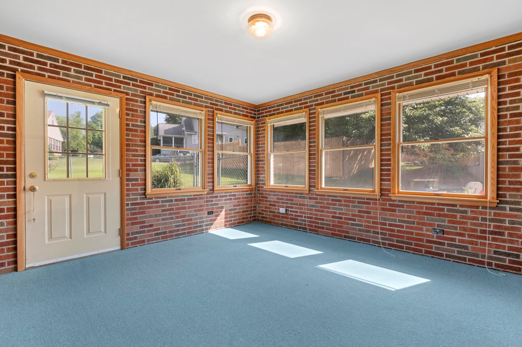 Gallery Image 19
