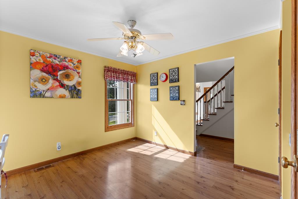 Gallery Image 16