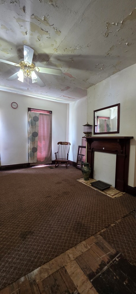 Gallery Image 15