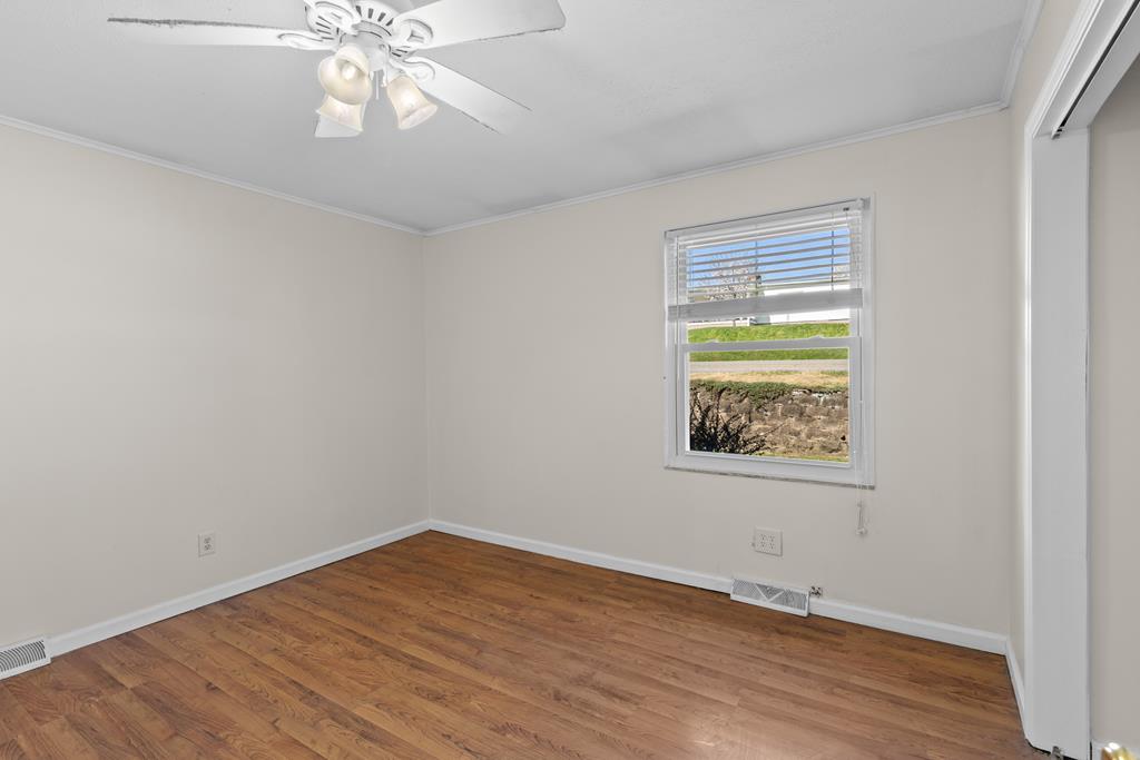Gallery Image 20