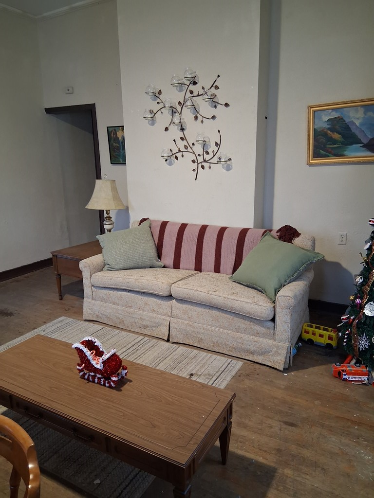 Gallery Image 10