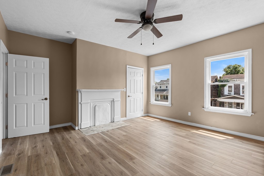 Gallery Image 18