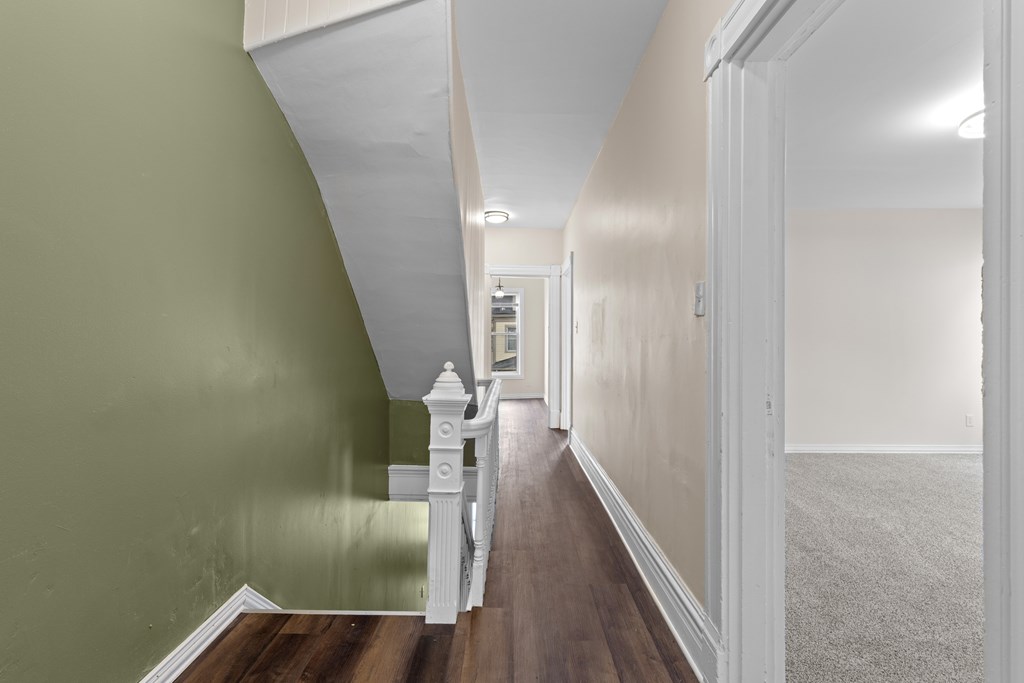 Gallery Image 19
