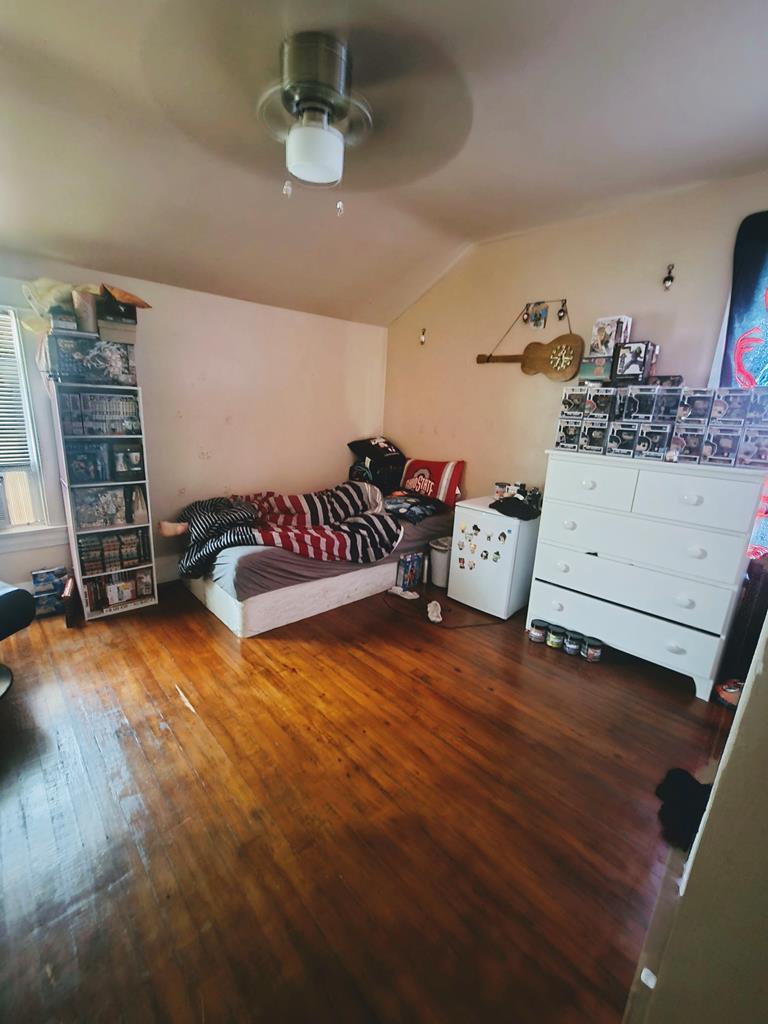 Gallery Image 14