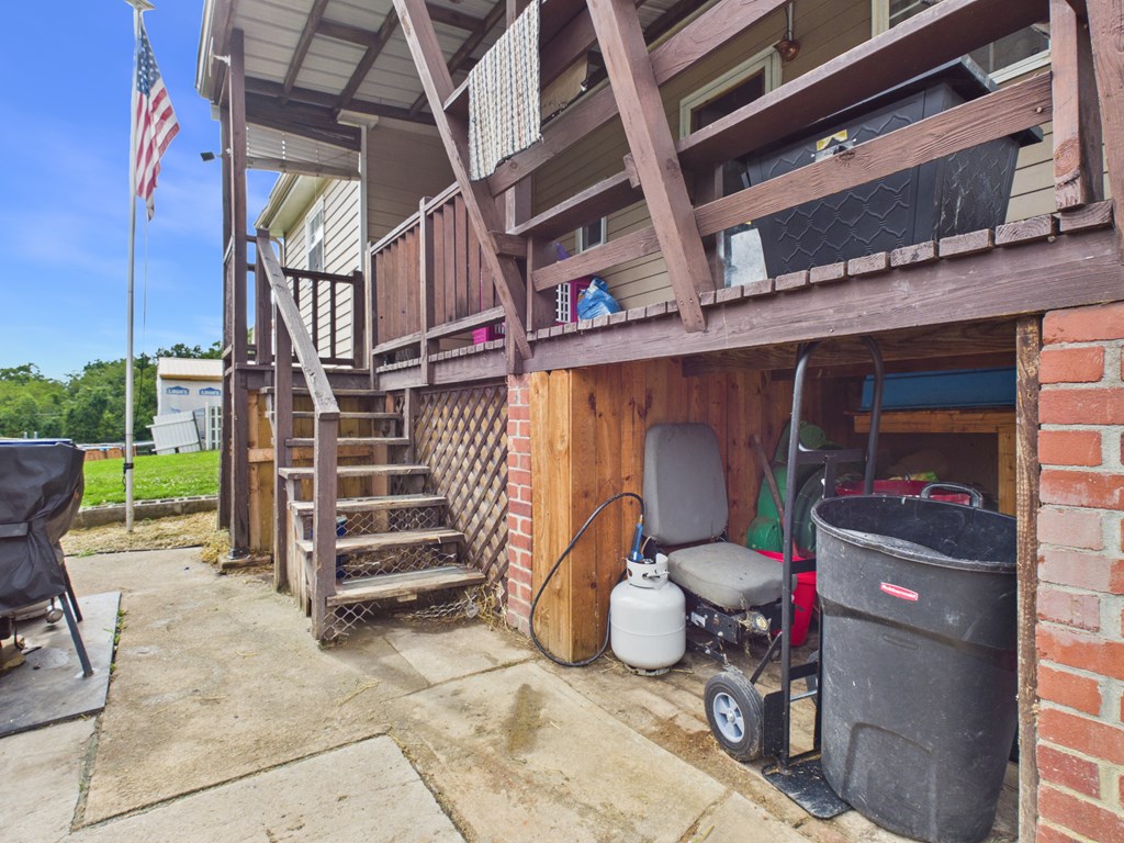 Gallery Image 15