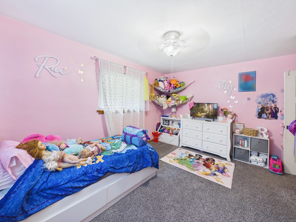 Gallery Image 13