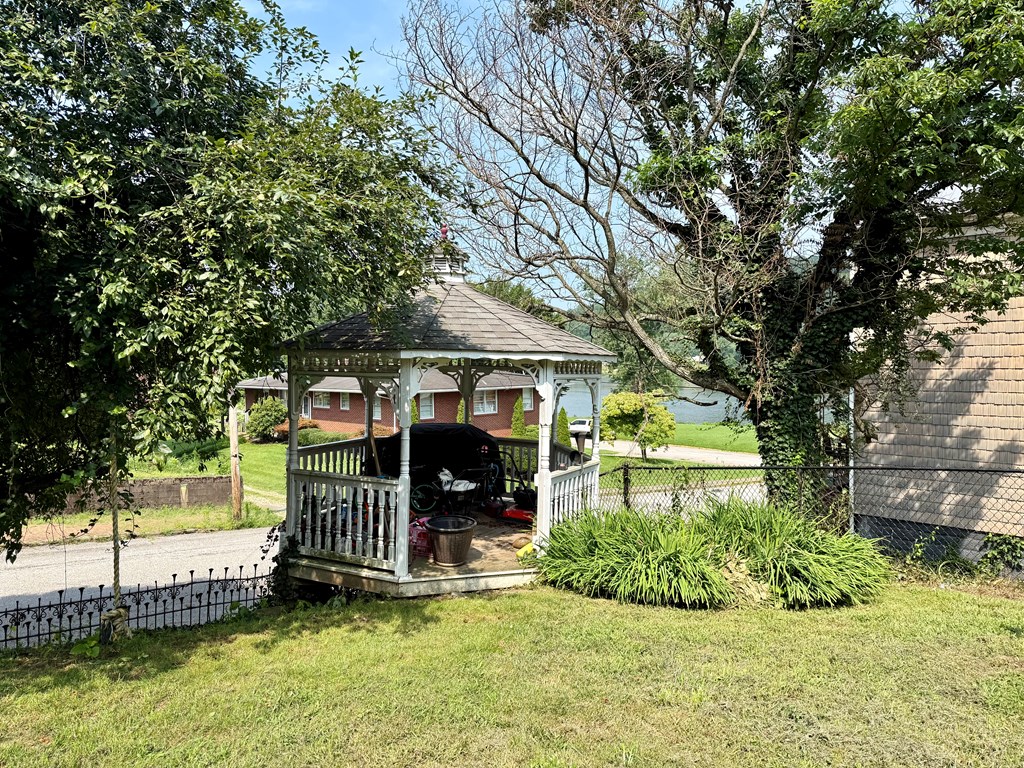 Gallery Image 11