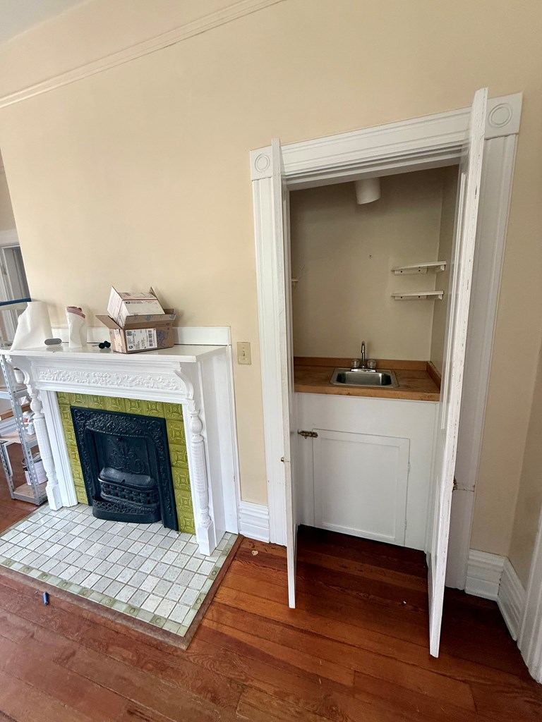 Gallery Image 19