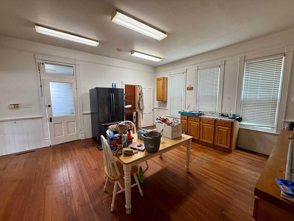 Gallery Image 21