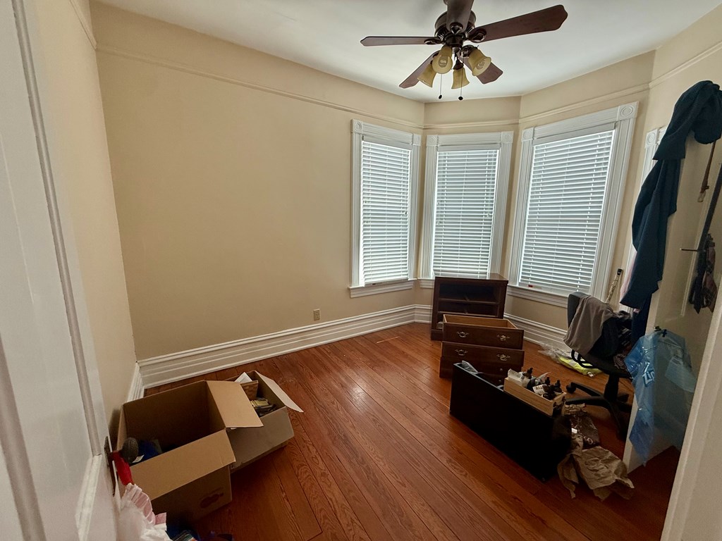 Gallery Image 30