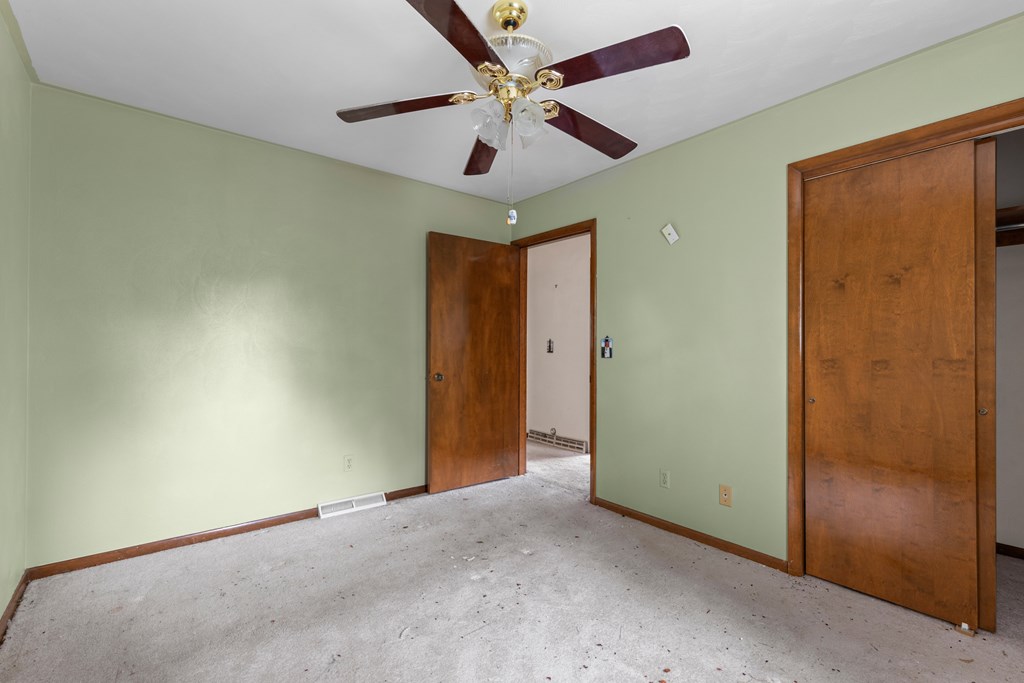 Gallery Image 16