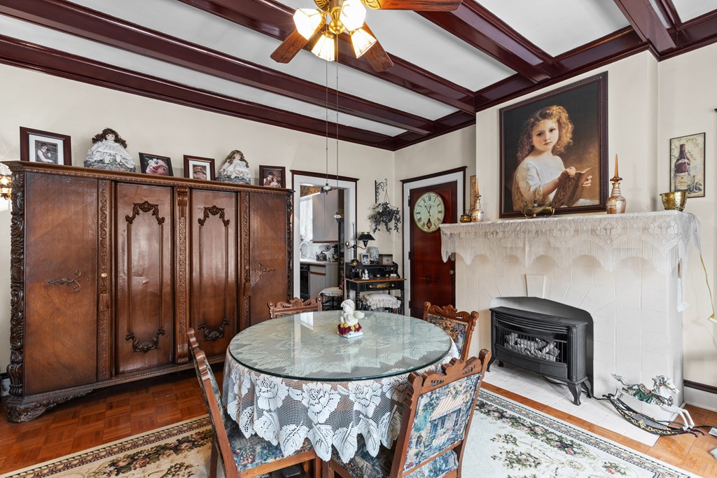 Gallery Image 14