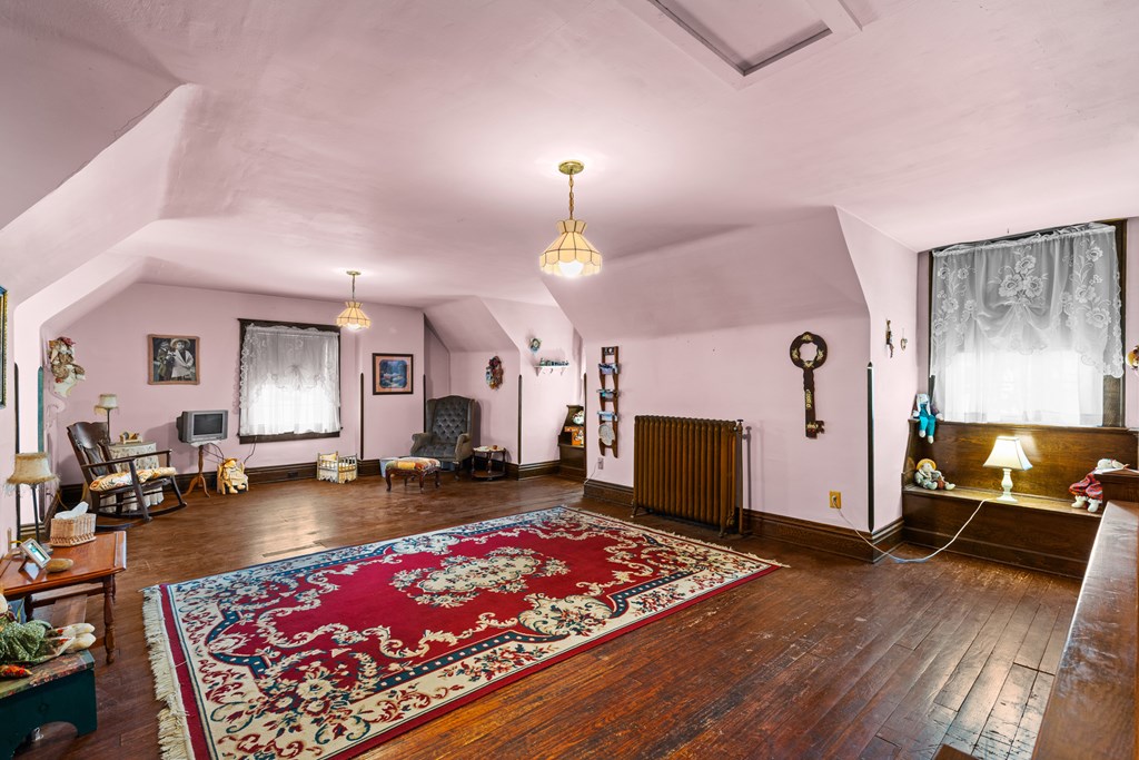 Gallery Image 38