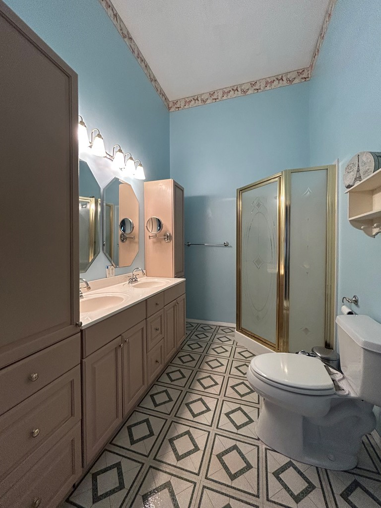 Gallery Image 13