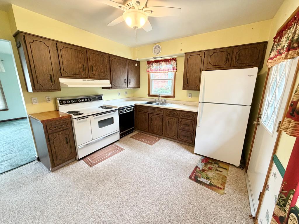 Gallery Image 16