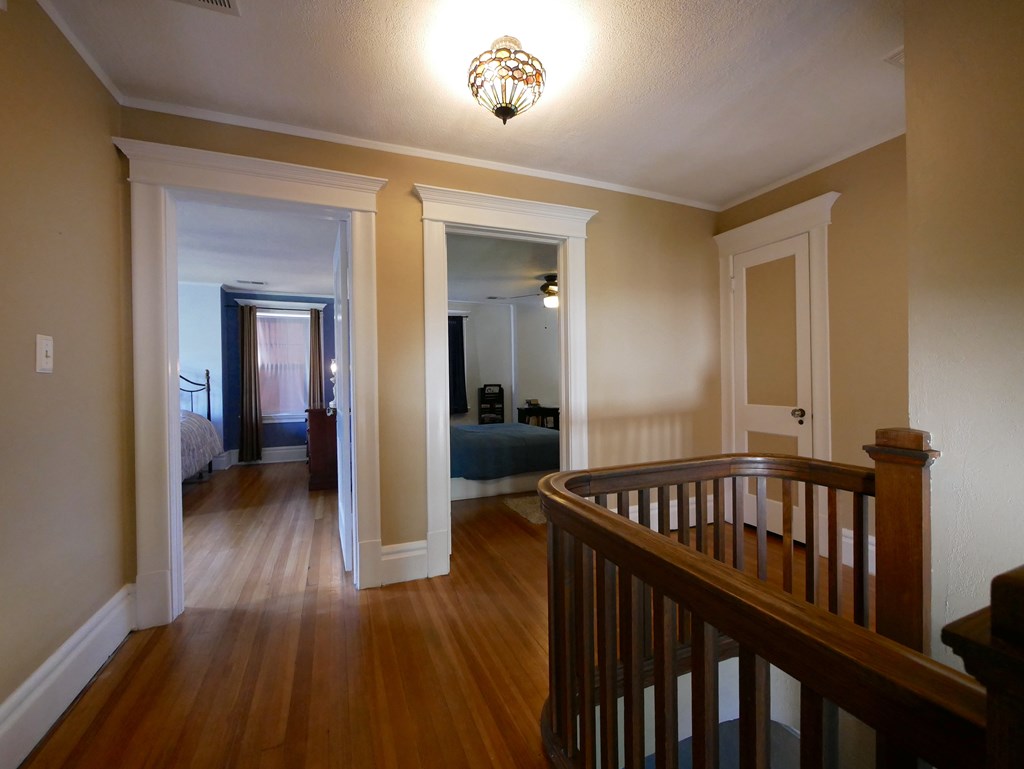 Gallery Image 16