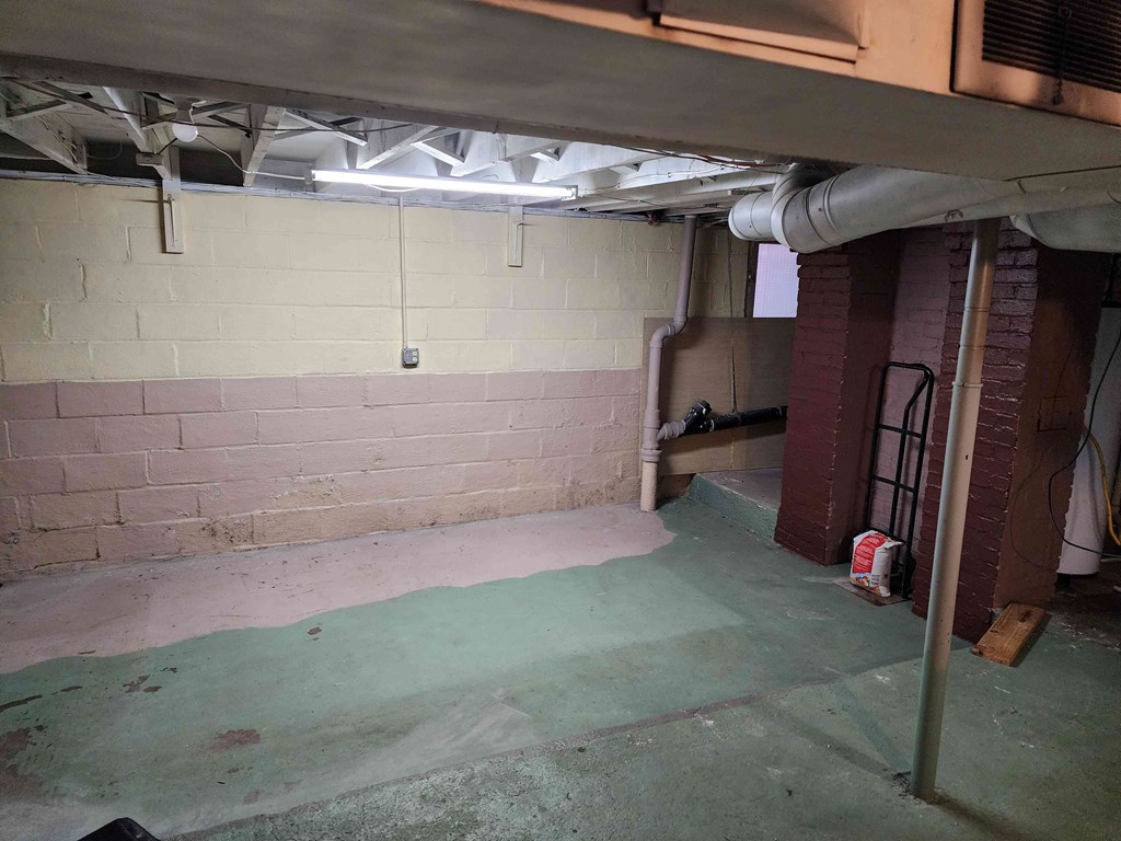 Gallery Image 18