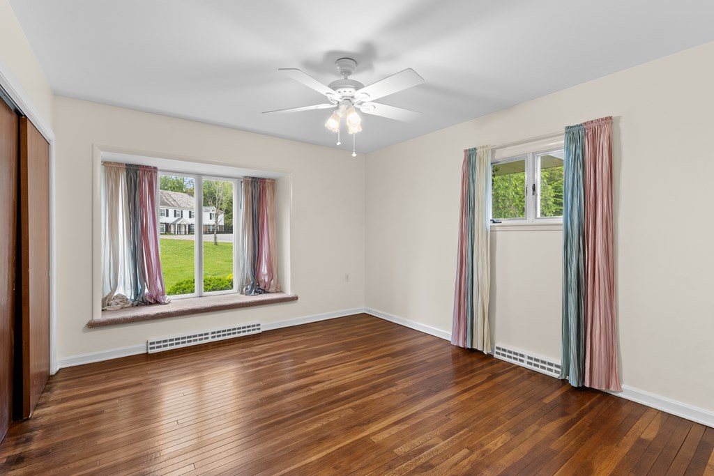 Gallery Image 18