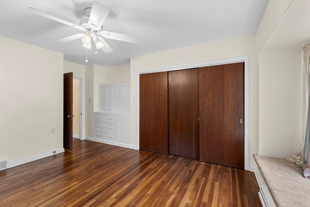 Gallery Image 19