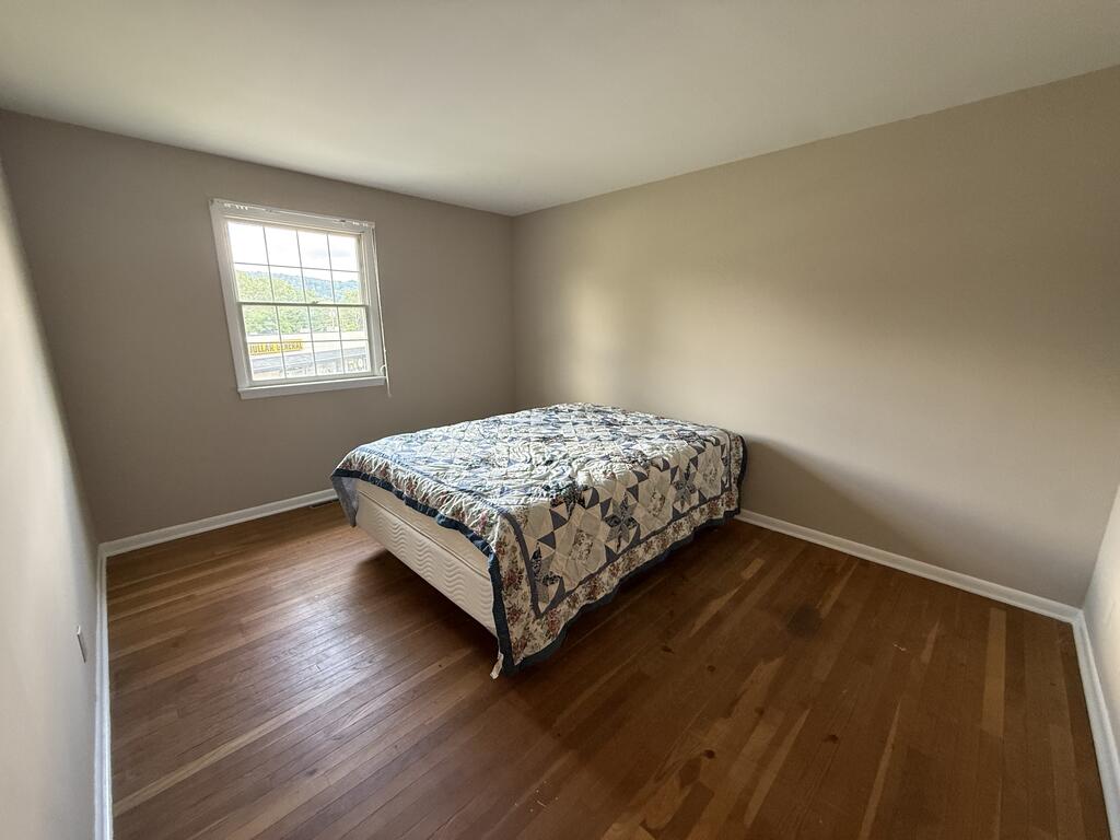 Gallery Image 38