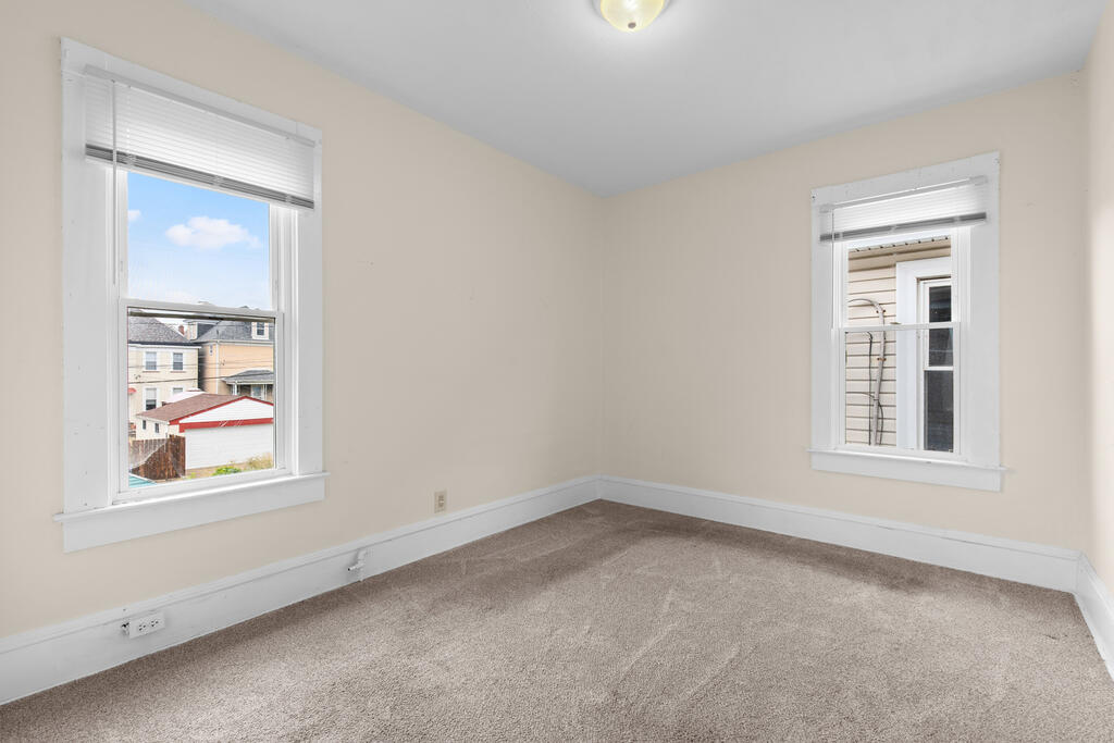 Gallery Image 17