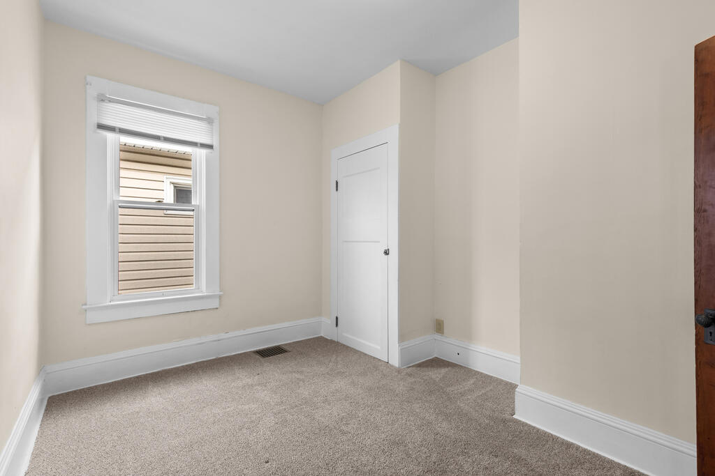 Gallery Image 19
