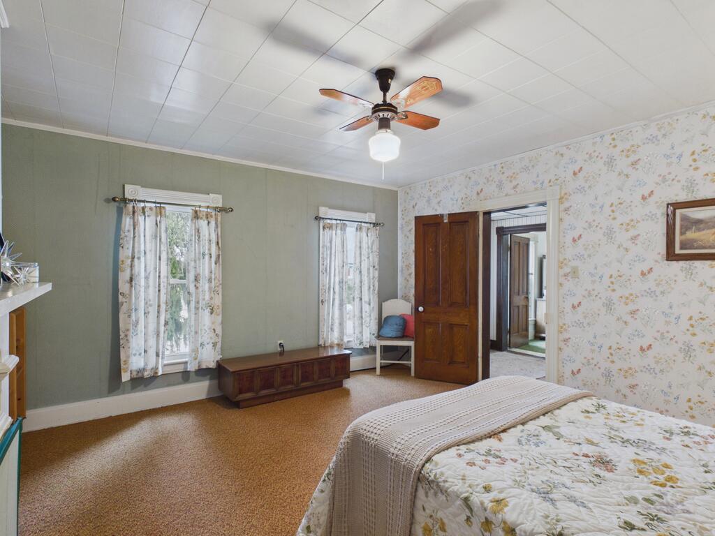 Gallery Image 15