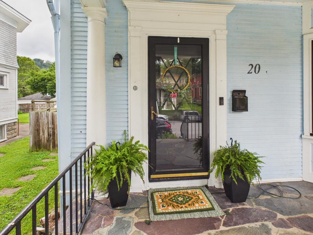 Gallery Image 4