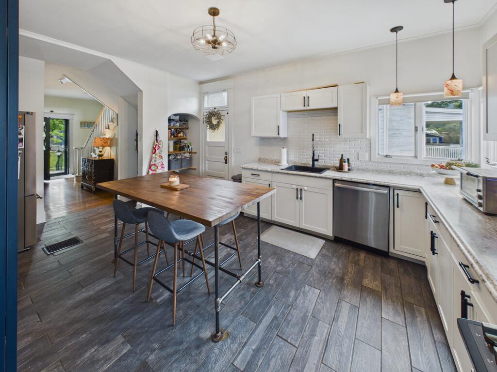 Gallery Image 8