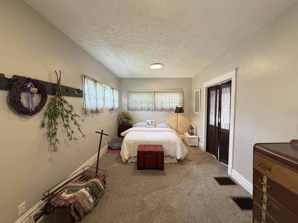 Gallery Image 38
