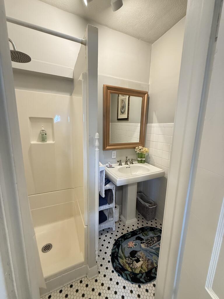 Gallery Image 41
