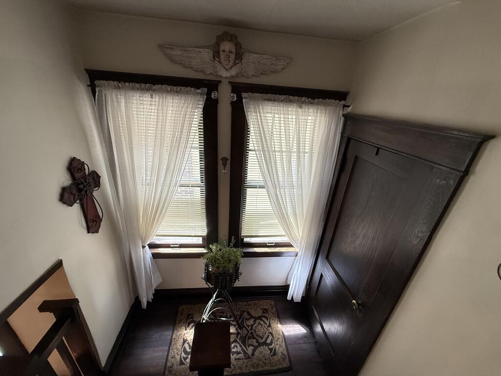 Gallery Image 52