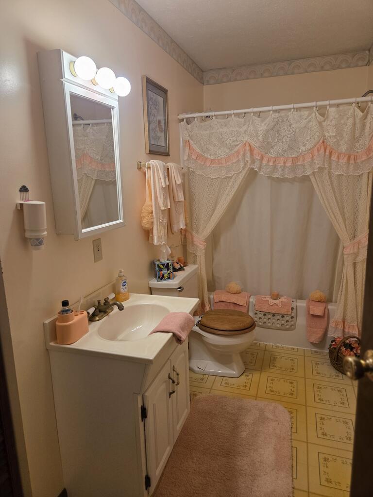 Gallery Image 34